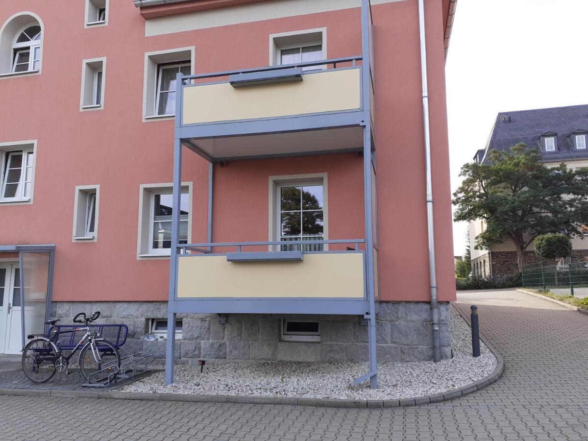 Ferienwohnung - August-Bebel-Str. 19 Oelsnitz  Eksteriør billede